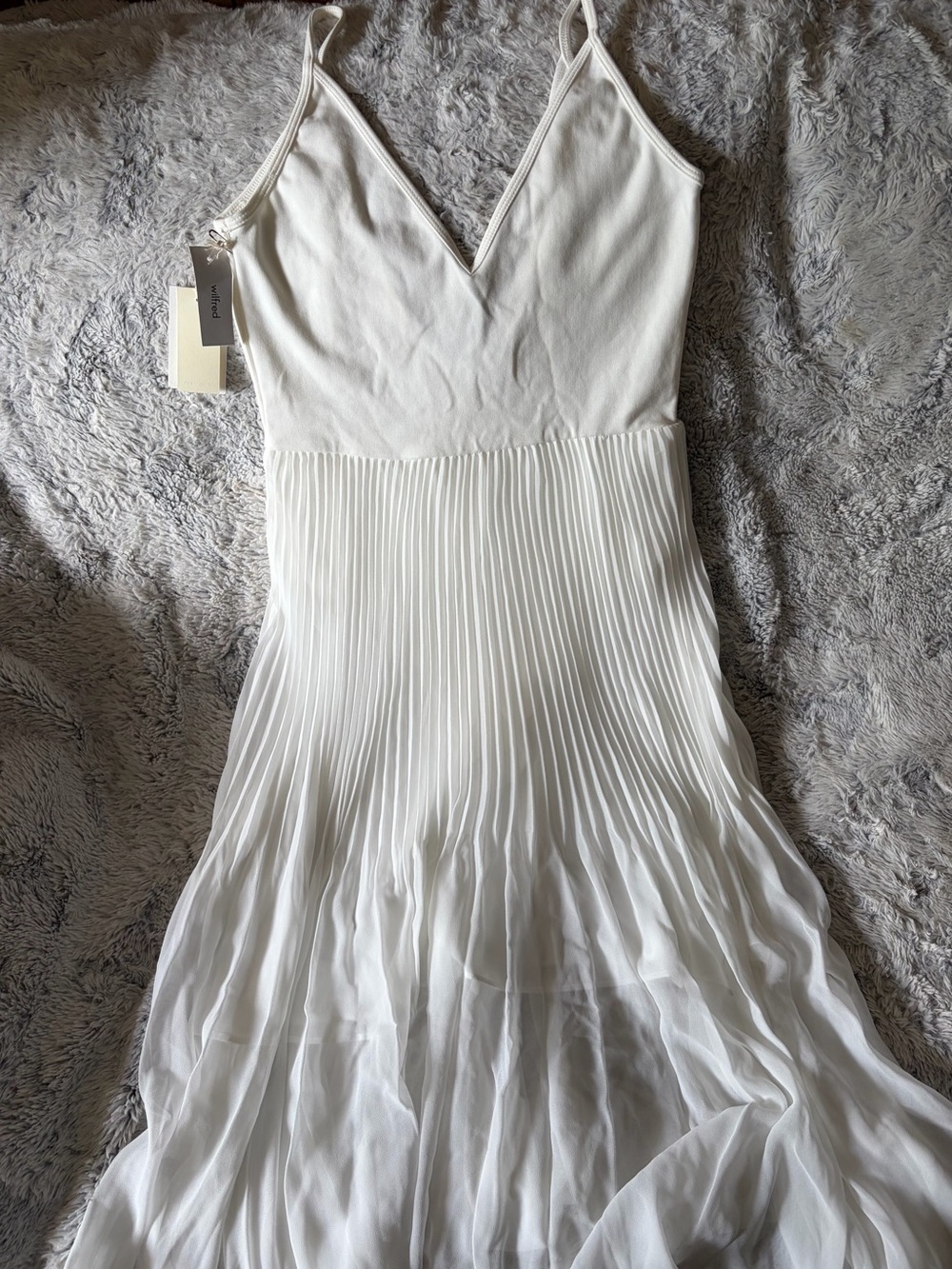 NWT Aritzia Wilfred Daphnee Dress